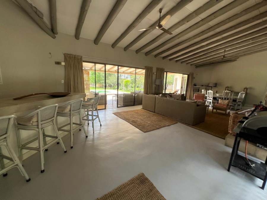 5 Bedroom Property for Sale in Hartebeesfontein SH Free State